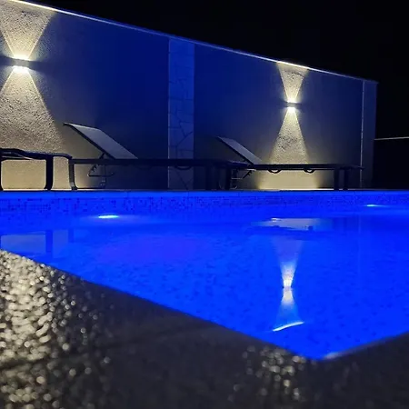Family Friendly House With A Swimming Pool Maslenica, Novigrad - 24641 Prázdninový dům Maslenica