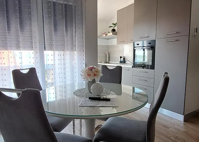 Family Friendly House With A Swimming Pool Maslenica, Novigrad - 24641 펜션 마슬레니차