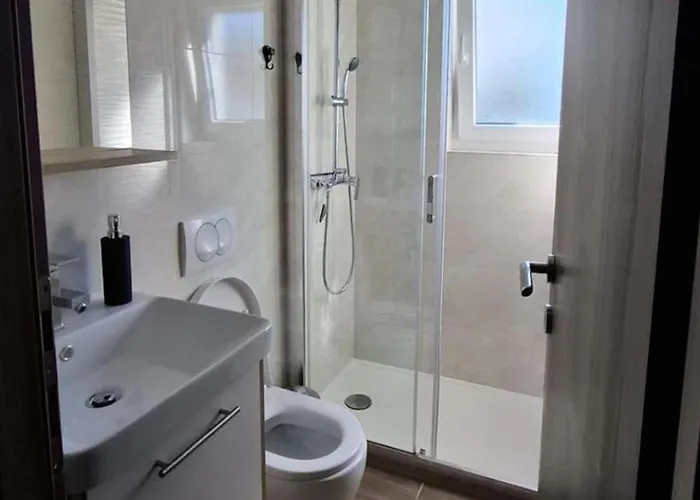 Family Friendly House With A Swimming Pool Maslenica, Novigrad - 24641