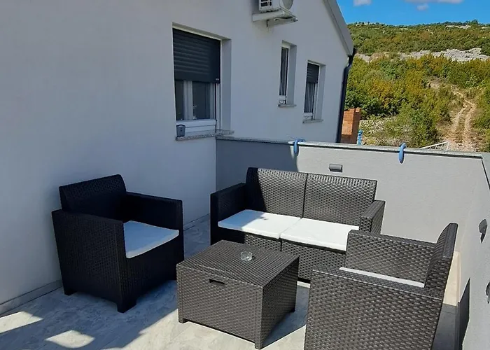 Family Friendly House With A Swimming Pool Maslenica, Novigrad - 24641 Tatil Evi Maslenica