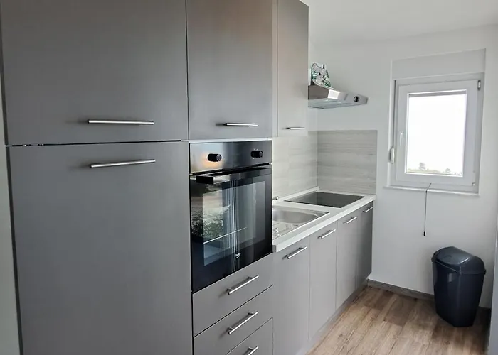 Family Friendly House With A Swimming Pool Maslenica, Novigrad - 24641 마슬레니차
