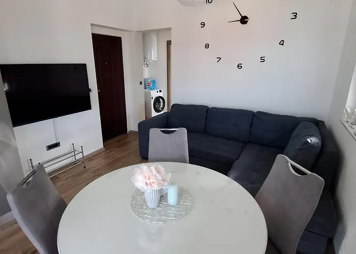 Tatil Evi Family Friendly House With A Swimming Pool Maslenica, Novigrad - 24641
