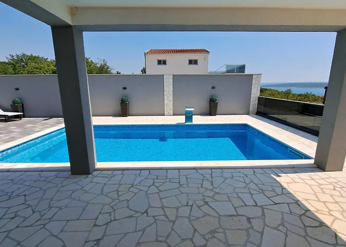 펜션 Family Friendly House With A Swimming Pool Maslenica, Novigrad - 24641 *