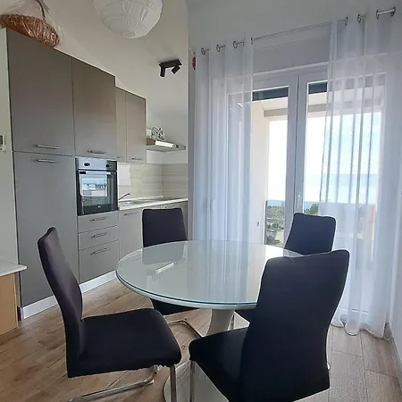 Family Friendly House With A Swimming Pool Maslenica, Novigrad - 24641 Maslenica