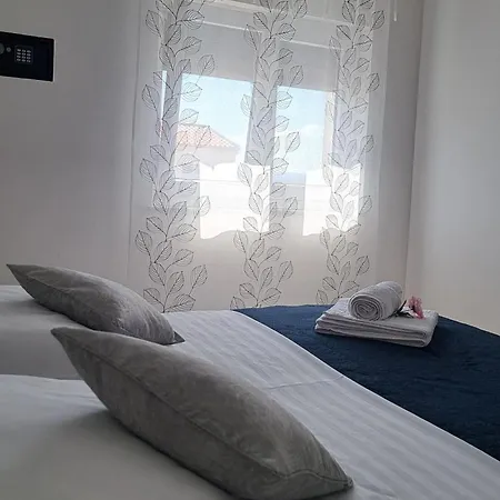 Family Friendly House With A Swimming Pool Maslenica, Novigrad - 24641 Dom wakacyjny *