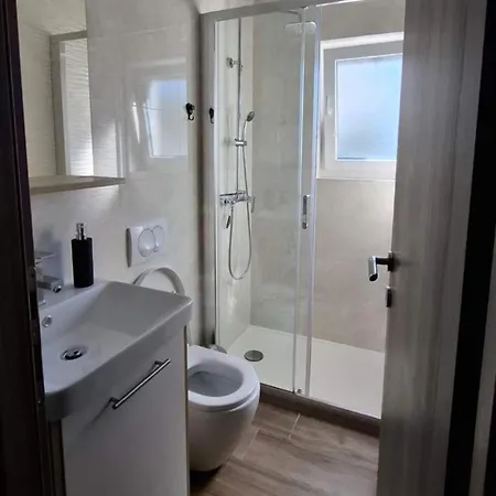 Family Friendly House With A Swimming Pool Maslenica, Novigrad - 24641