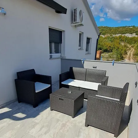 Family Friendly House With A Swimming Pool Maslenica, Novigrad - 24641 Dom wakacyjny Maslenica