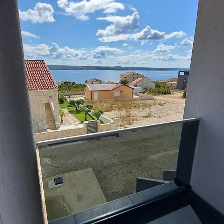 Holiday home Family Friendly House With A Swimming Pool Maslenica, Novigrad - 24641 *