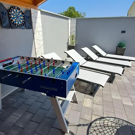 Family Friendly House With A Swimming Pool Maslenica, Novigrad - 24641 Dom wakacyjny *